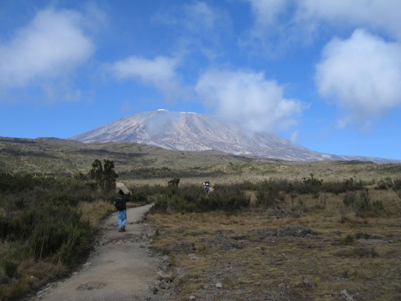 Kili (062) more views of our destination